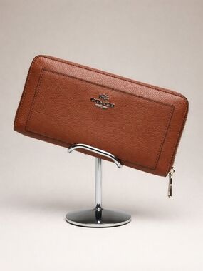 Coach Saddle Brown Leather Accordion Zip Wallet Purse Quiet Luxury Coachcore